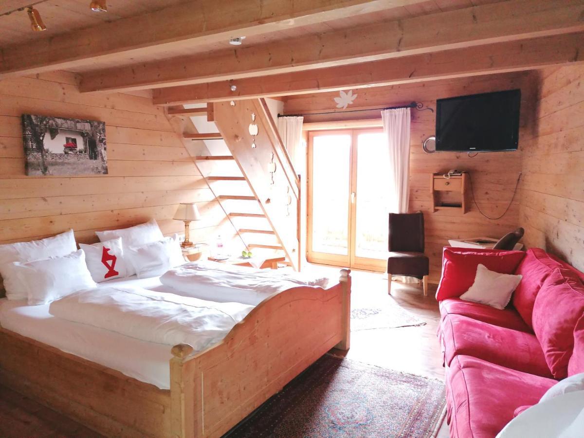 Rosis Sonnbergstuben Hotell Kitzbühel Exteriör bild