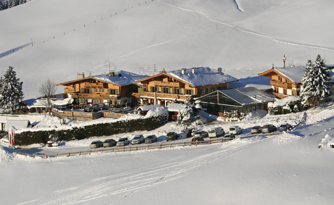 Rosis Sonnbergstuben Hotell Kitzbühel Exteriör bild