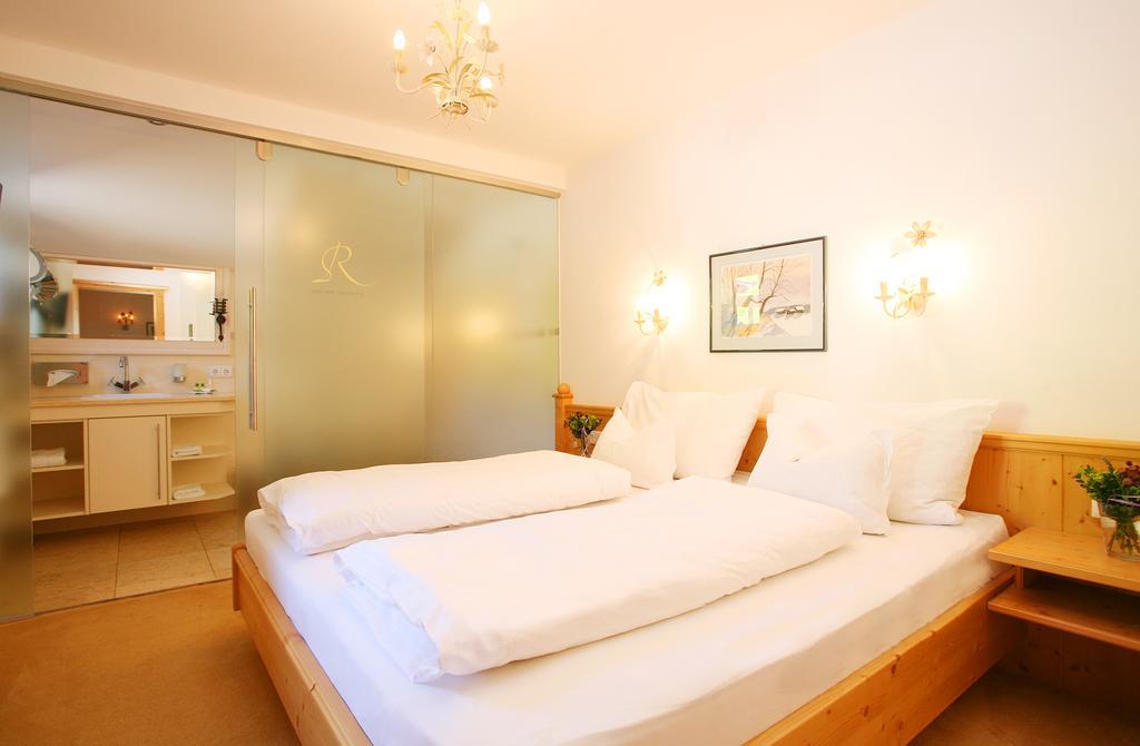 Rosis Sonnbergstuben Hotell Kitzbühel Rum bild